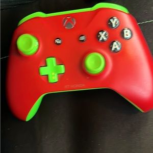 Custom Xbox one controller very good condition